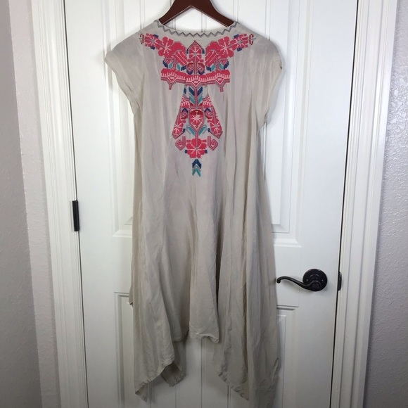 Johnny Was Biya 100% Silk Embroidered Tunic Size X-Small. - Picture 7 of 16
